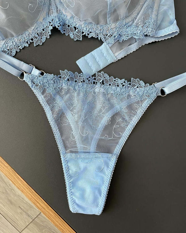Lace Lingerie Set – Matching Bra & Panty | FiftyShades